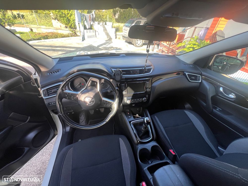 Nissan Qashqai 1.3 DIG-T Acenta - 12