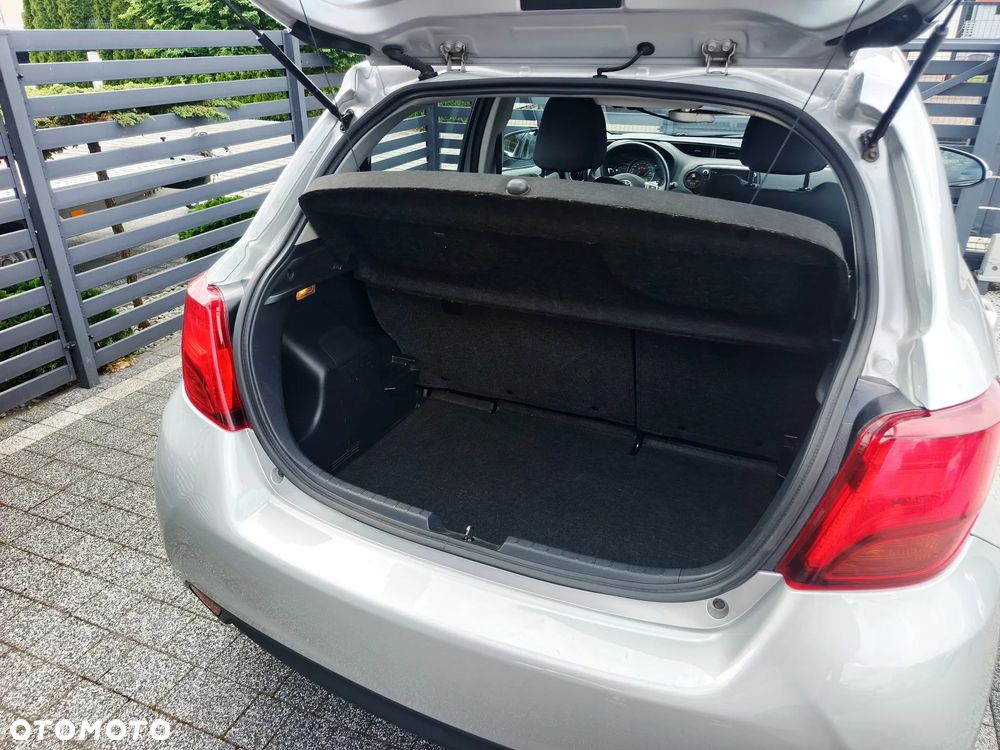 Toyota Yaris 1.33 Dynamic EU6 - 14