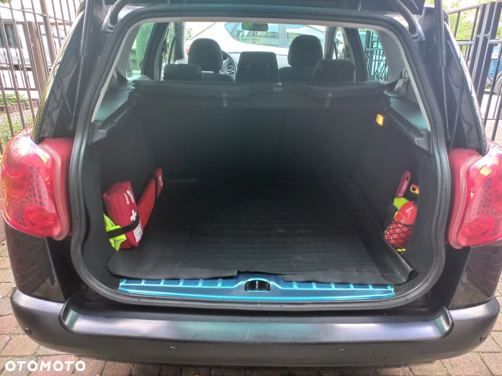 Peugeot 207 1.6 HDi Active - 4