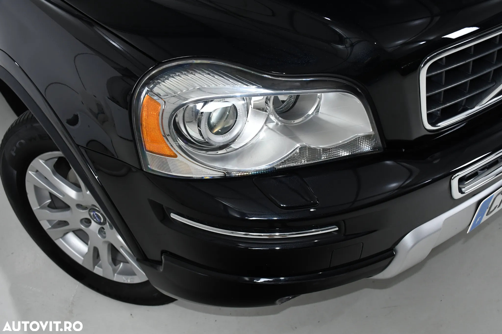 Volvo XC 90 D5 AWD Rdesign - 26