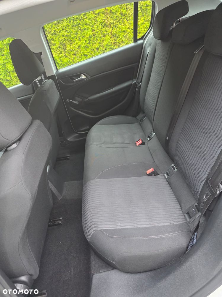 Peugeot 308 1.5 BlueHDi Business Line S&S - 11