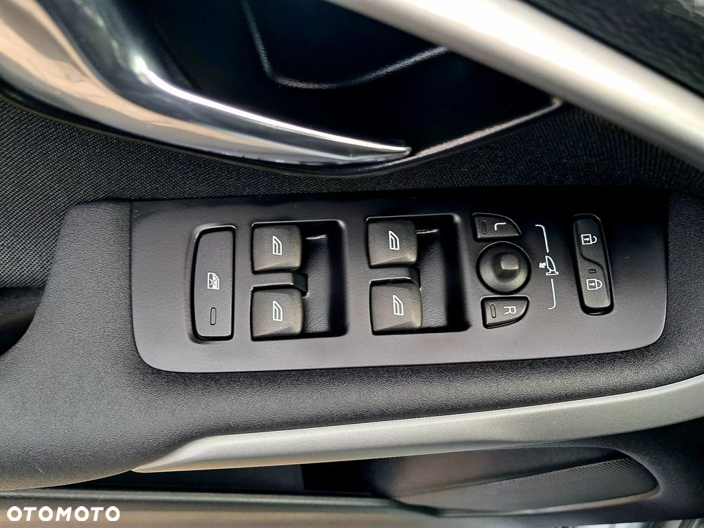 Volvo V40 - 14
