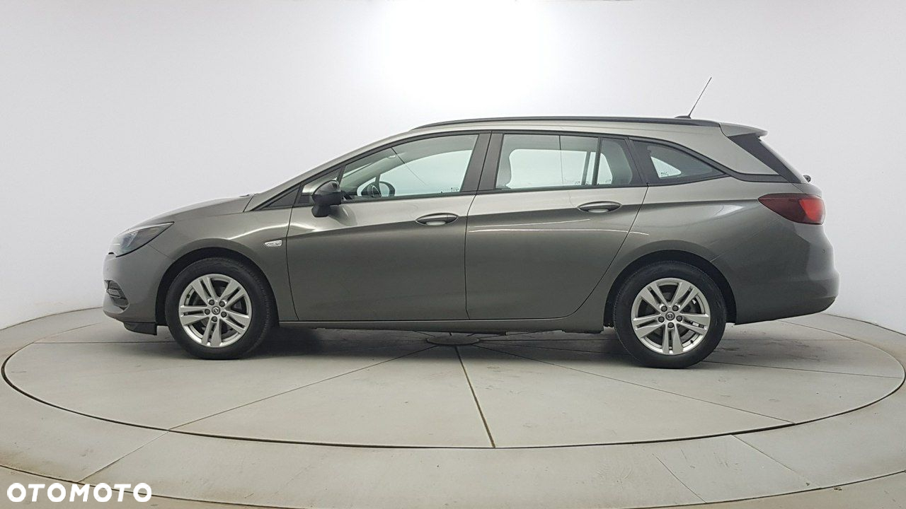 Opel Astra - 4