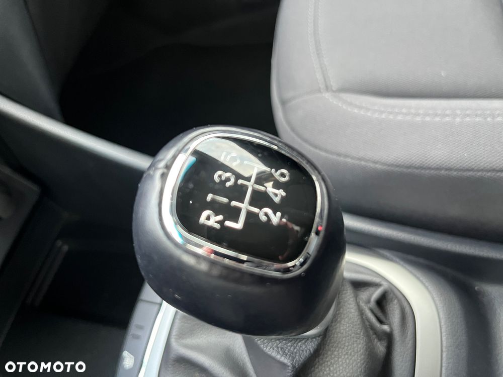 Kia Rio - 14