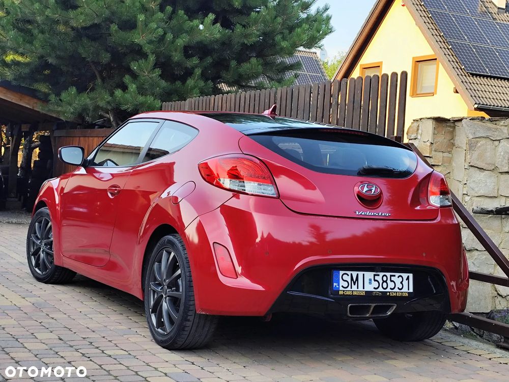 Hyundai Veloster 1.6 Style - 20