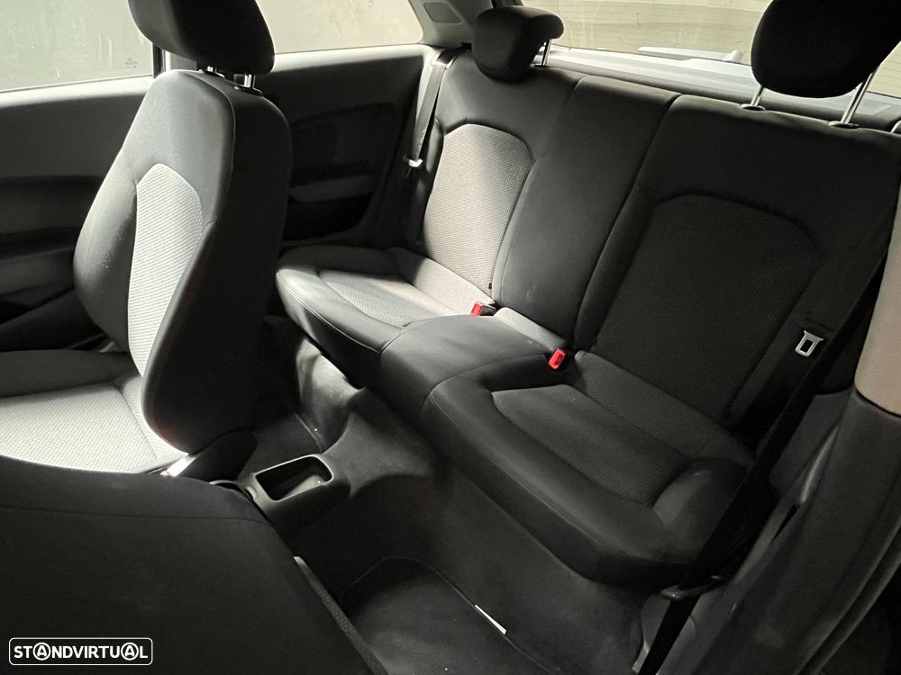 Audi A1 1.6 TDI Advance - 8
