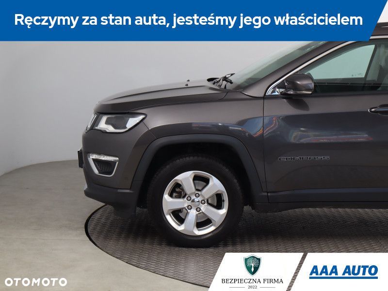 Jeep Compass - 16