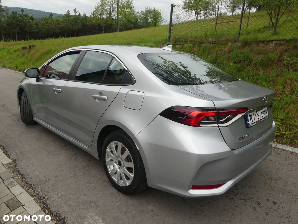 Toyota Corolla 1.5 Comfort - 11