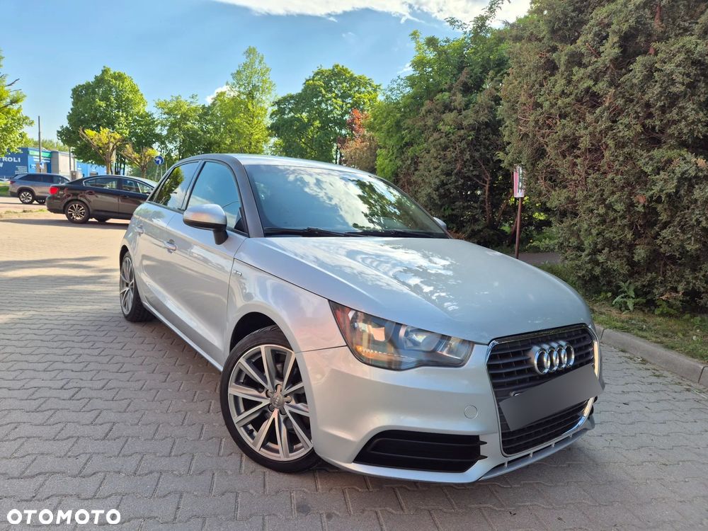 Audi A1 Sportback 1.6 TDI Ambition - 1