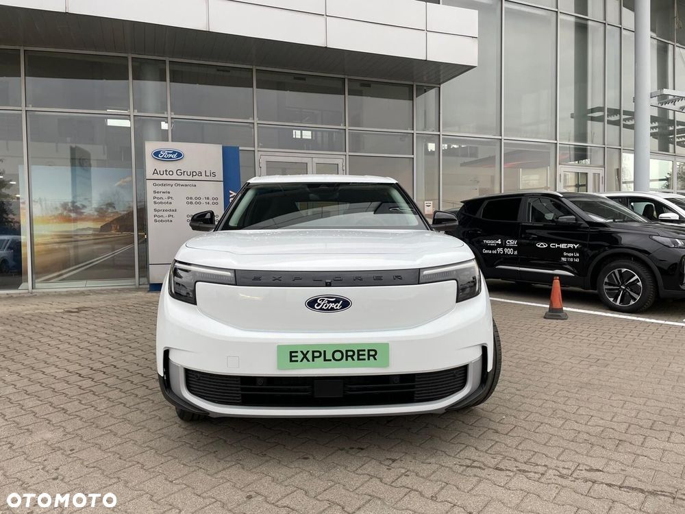 Ford Explorer - 3