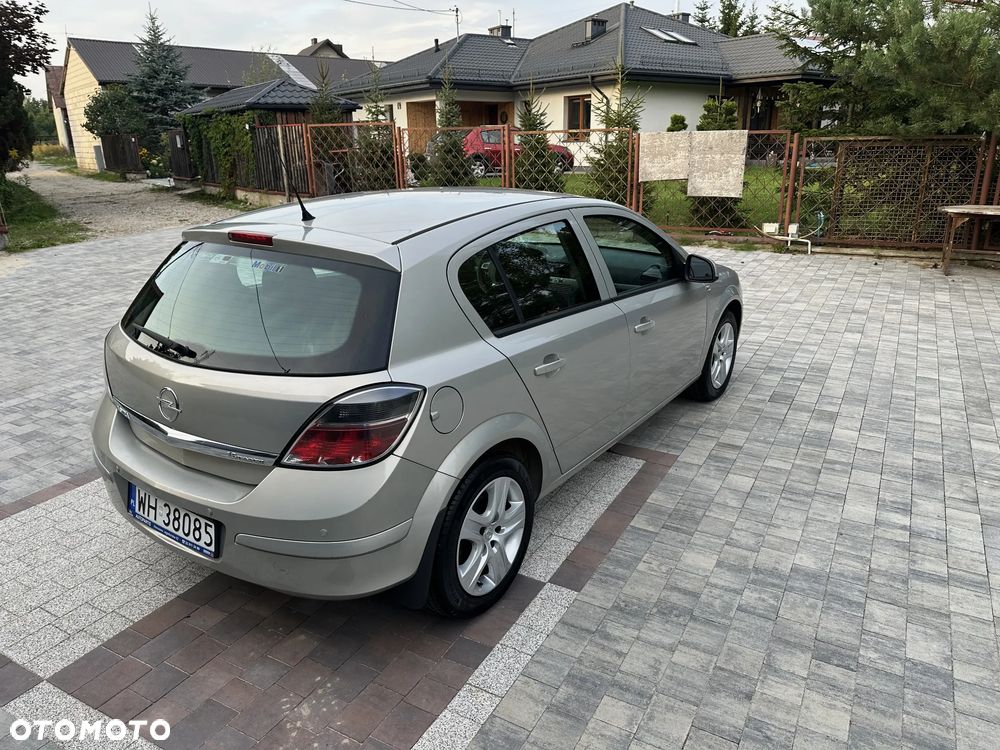 Opel Astra 1.6 Enjoy - 3