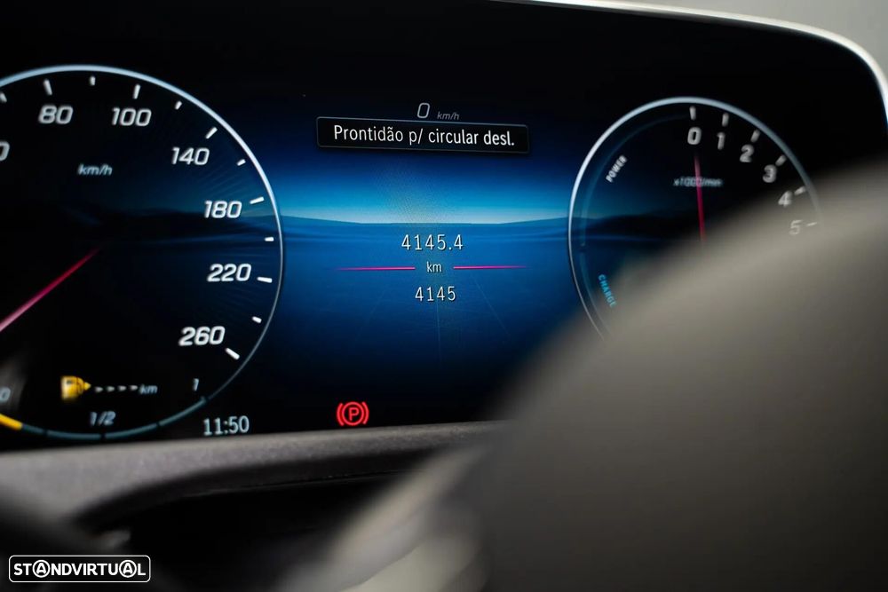 Mercedes-Benz E 300 e Station - 25
