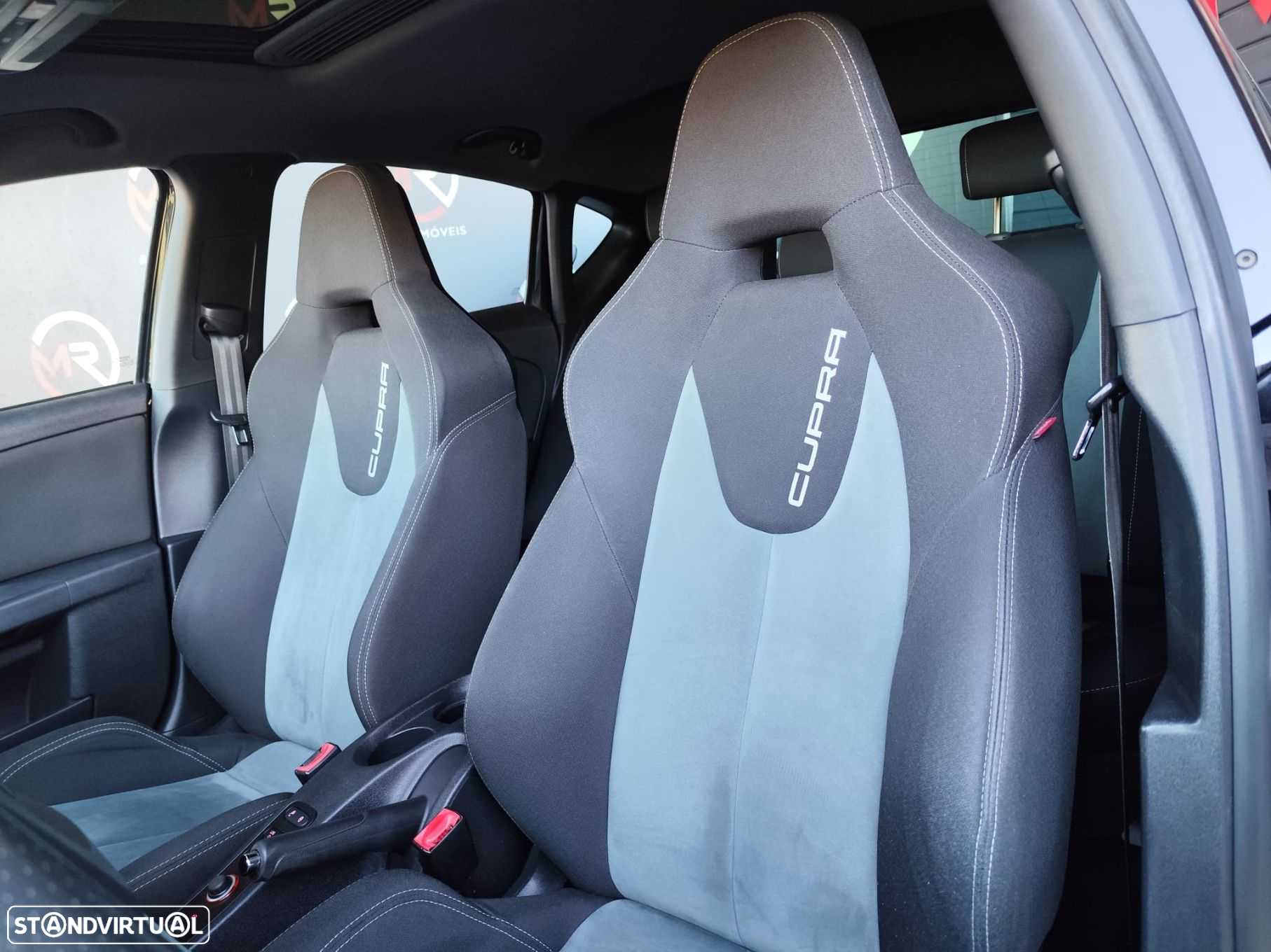 SEAT Leon 2.0 TSI Cupra R - 40