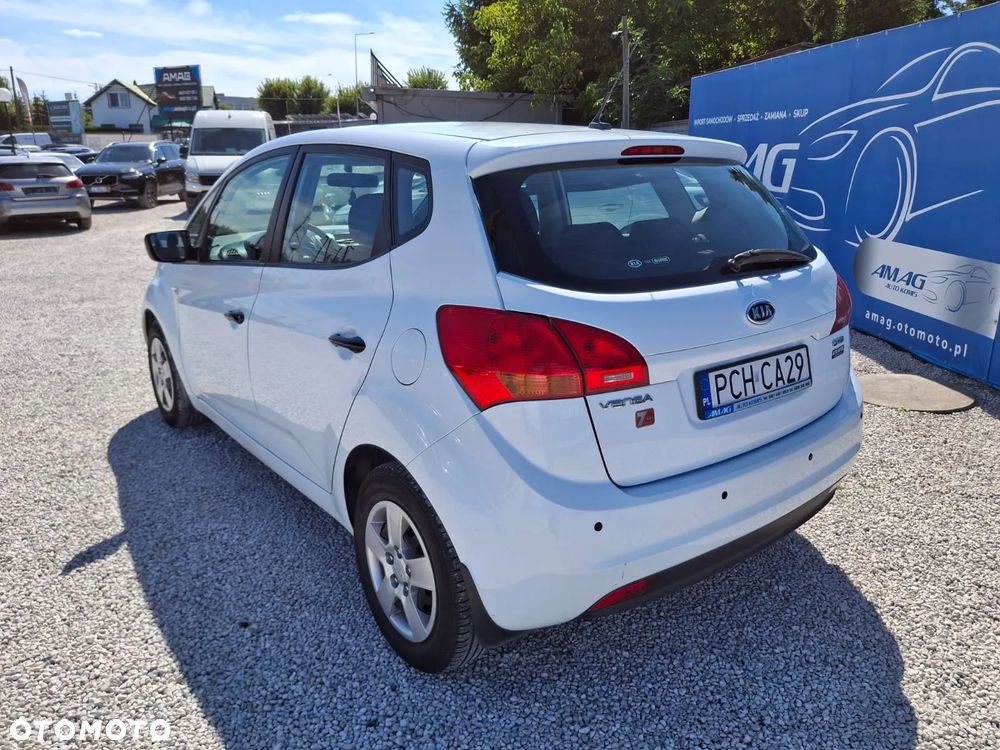 Kia Venga 1.4 CRDi L - 8