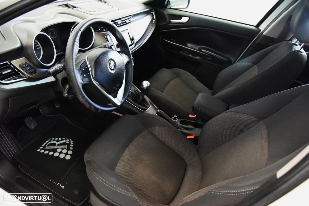 Alfa Romeo Giulietta 1.6 JTDm Sport - 11