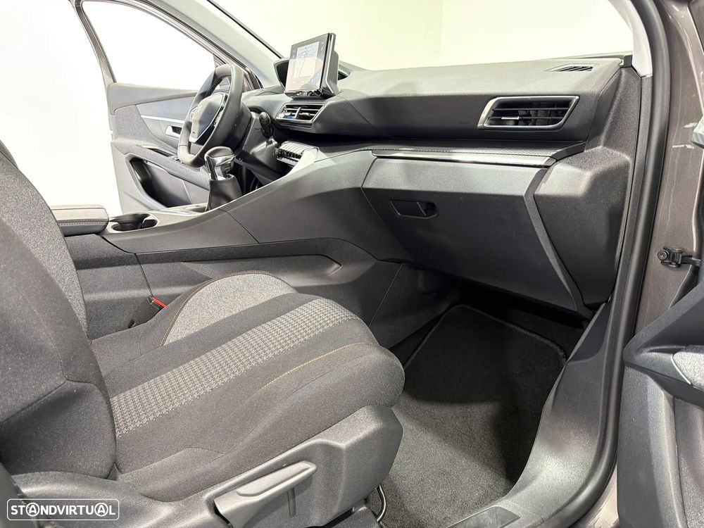 Peugeot 3008 1.5 BlueHDi Active - 38