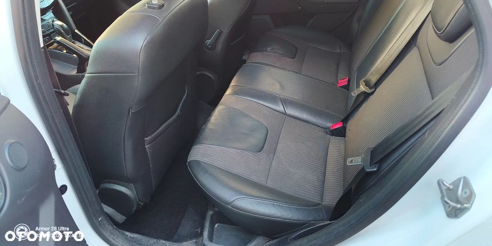 Ford Focus - 15