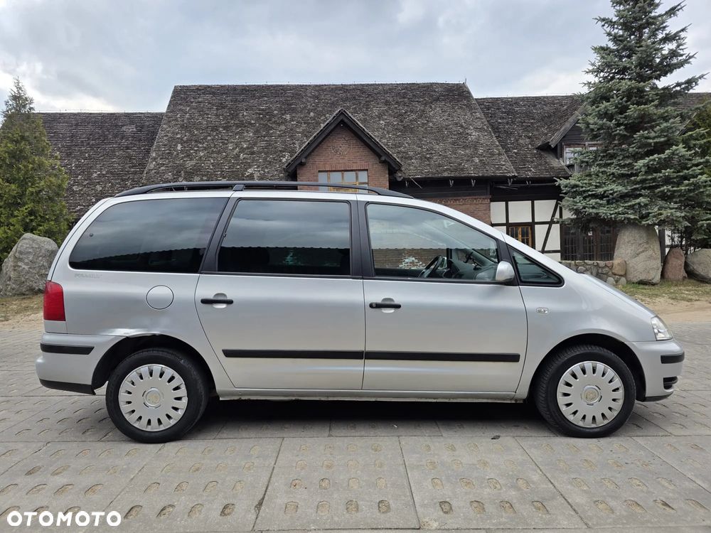Volkswagen Sharan 1.9 TDI Basis - 7