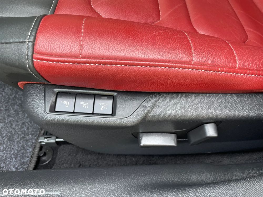 Citroën C4 PureTech 130 Stop&Start SHINE - 11