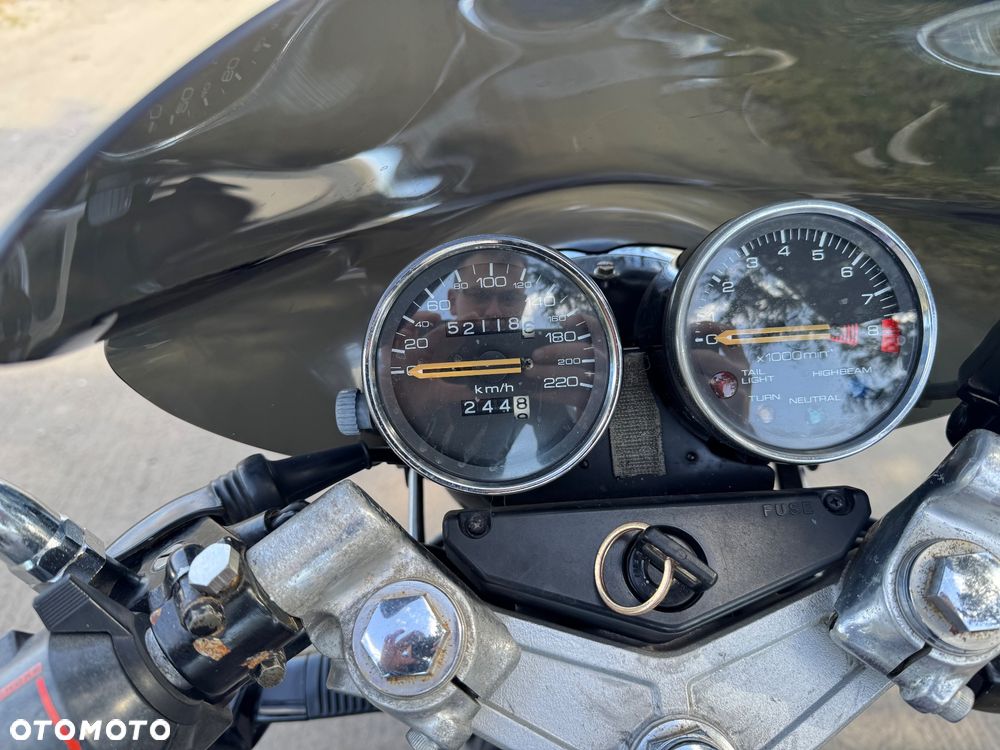 Honda XBR - 15