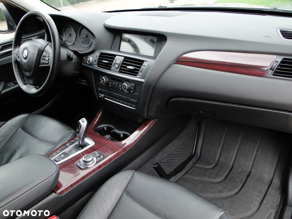 BMW X3 xDrive28i xLine sport - 14