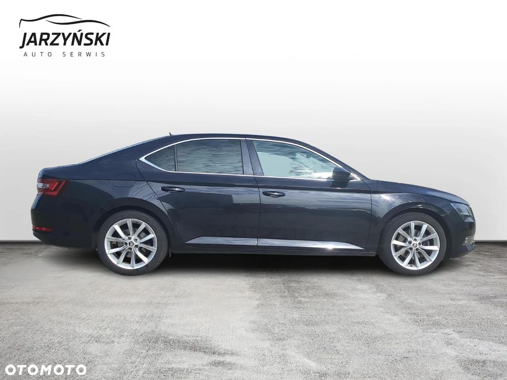 Skoda Superb 1.4 TSI ACT Ambition - 6