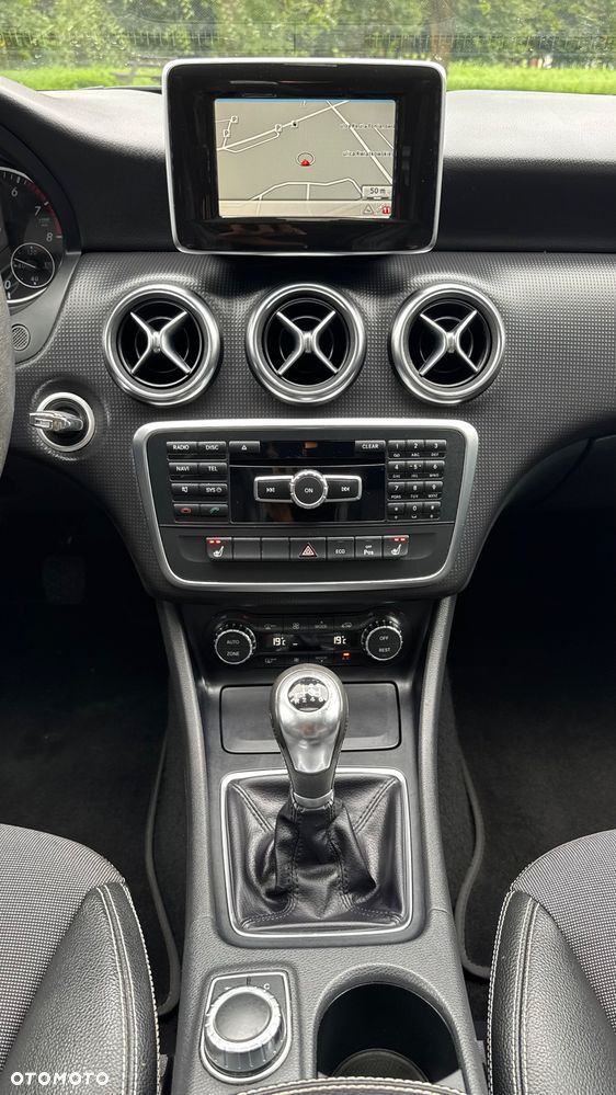 Mercedes-Benz Klasa A 180 BlueEfficiency Edition Style - 22