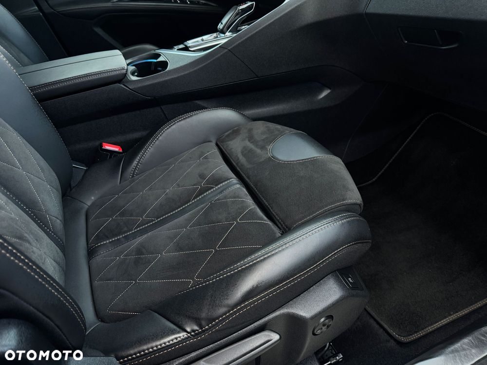 Peugeot 5008 BlueHDi 180 EAT6 GT - 19