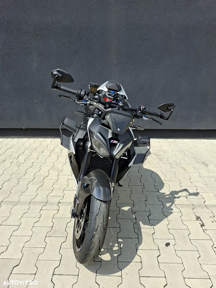BMW M 1000R - 4