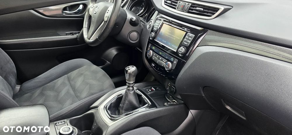 Nissan X-Trail 1.6 DCi N-Connecta 4WD - 37