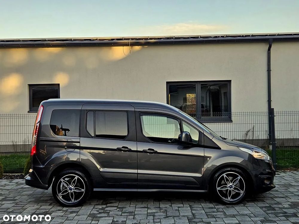 Ford Tourneo Connect 1.5 TDCi Start-Stop Titanium - 12