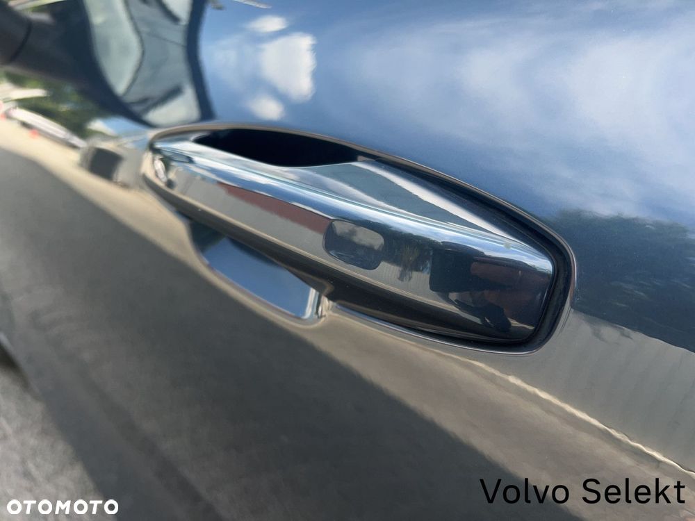 Volvo V60 B4 B Plus Dark - 27