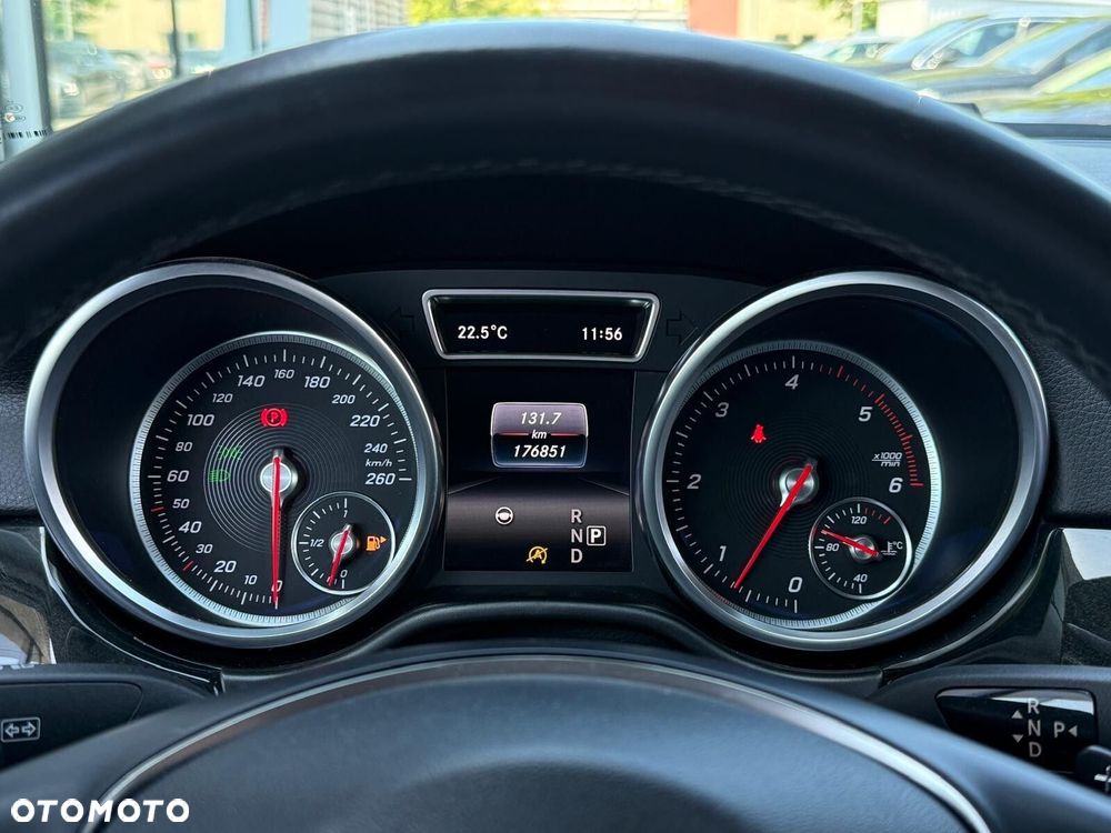 Mercedes-Benz GLE 350 d 4-Matic - 28