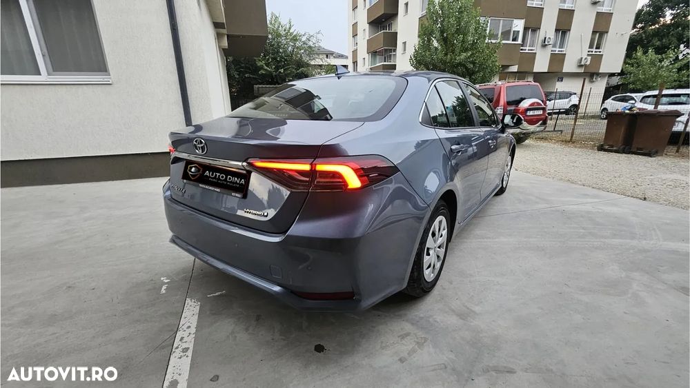 Toyota Corolla 1.8 HSD Dynamic - 6