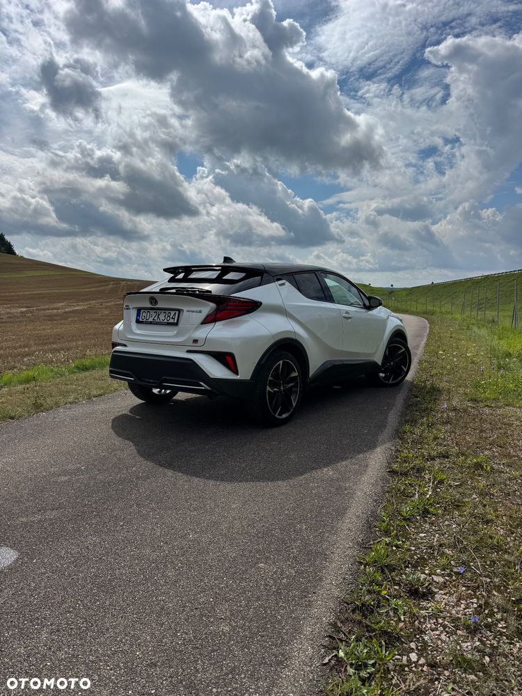 Toyota C-HR 2.0 Hybrid GR Sport - 2