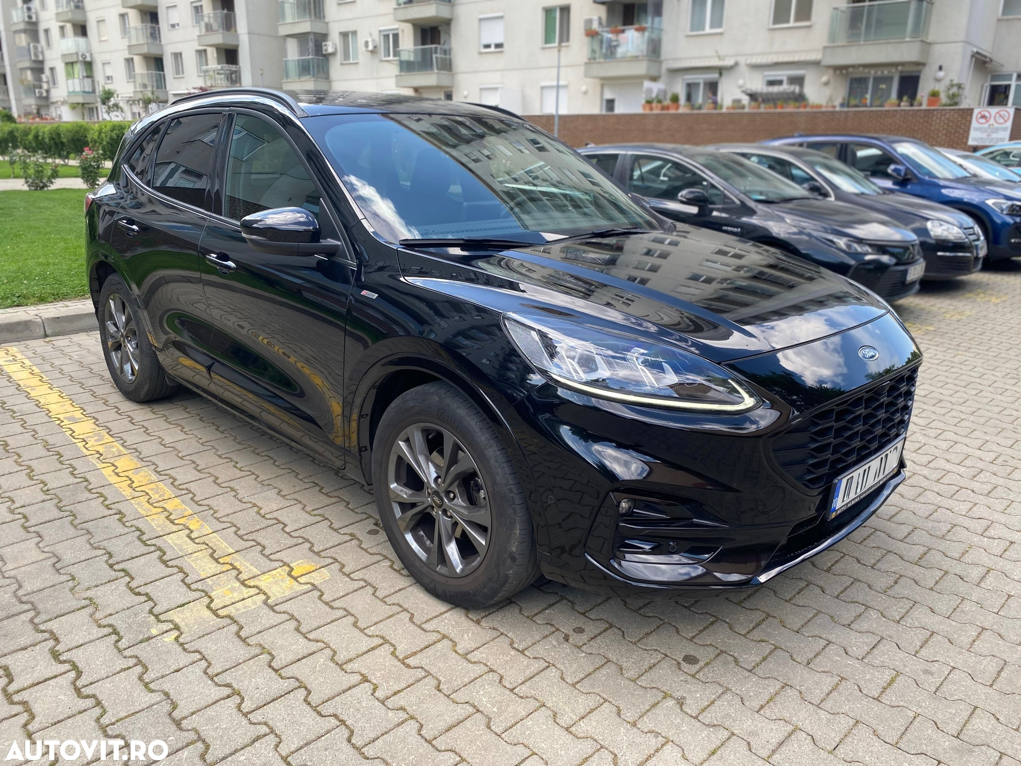 Ford Kuga 1.5 EcoBlue FWD ST Line - 2