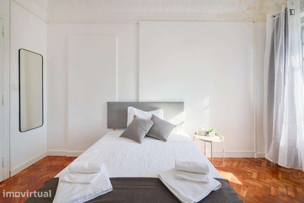 Quarto - localizado em Rato Lisbon - Grande imagem: 4/42