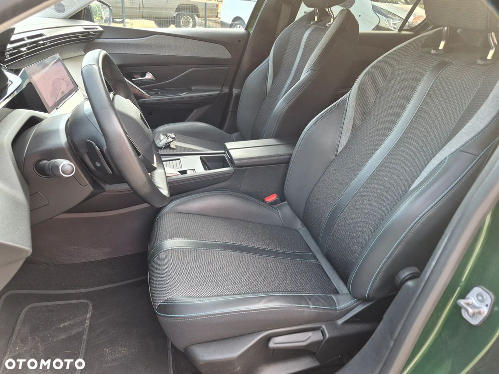 Peugeot 308 BlueHDi 130 EAT8 Stop & Start Allure Pack - 19