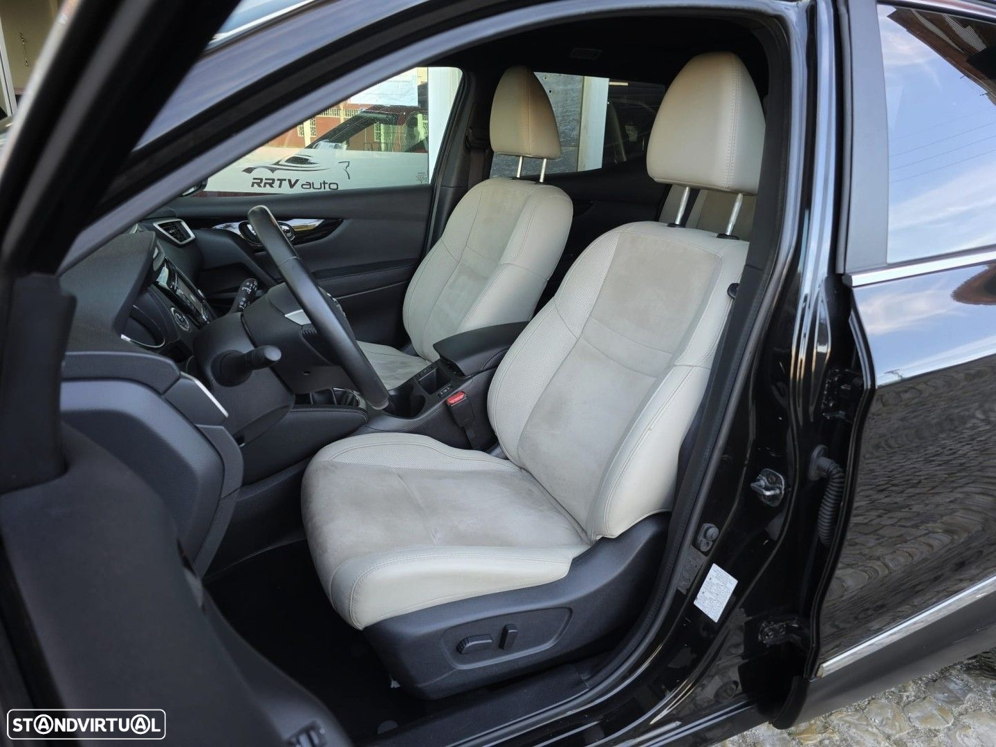Nissan Qashqai 1.6 dCi Tekna Premium 17 360 S&S - 6