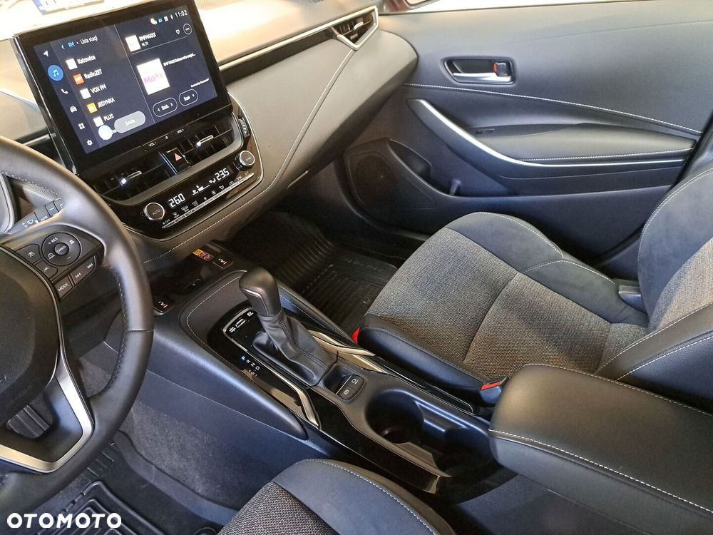 Toyota Corolla - 27