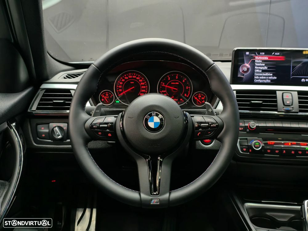 BMW 320 d Auto Pack M - 4