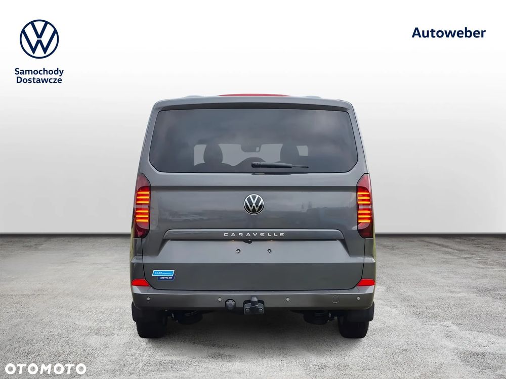 Volkswagen Caravelle - 4