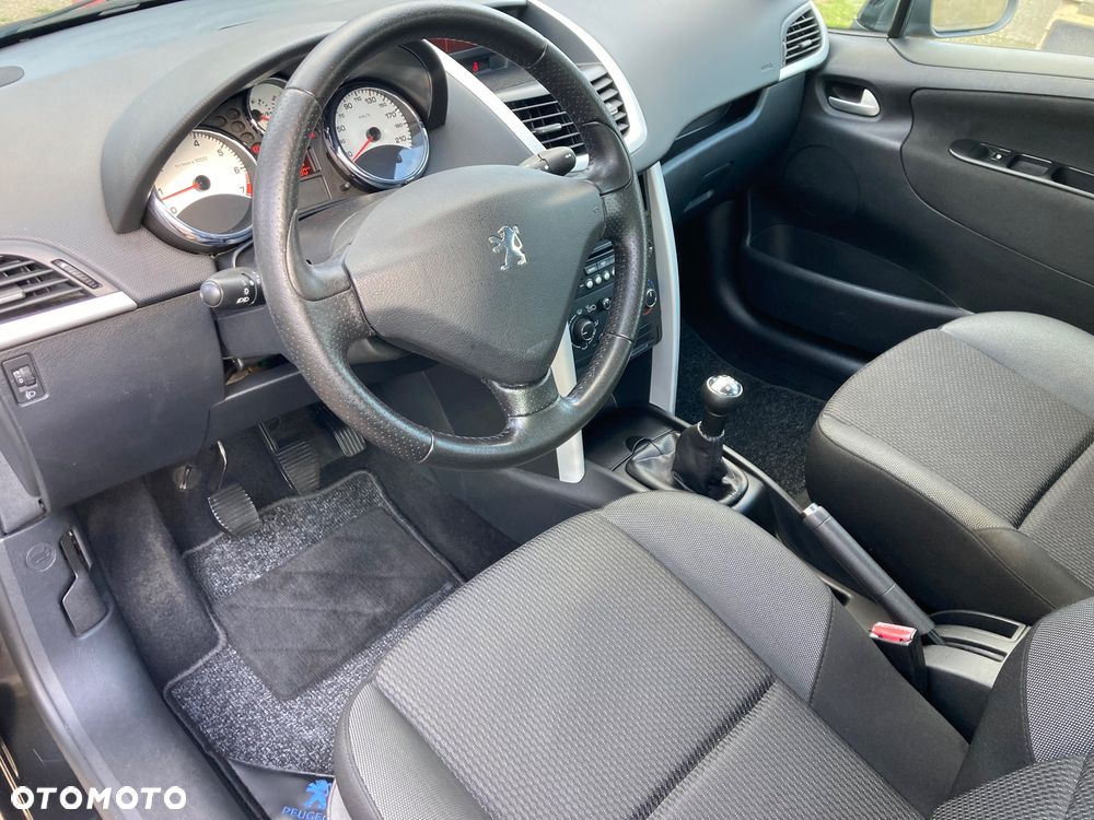 Peugeot 207 - 5