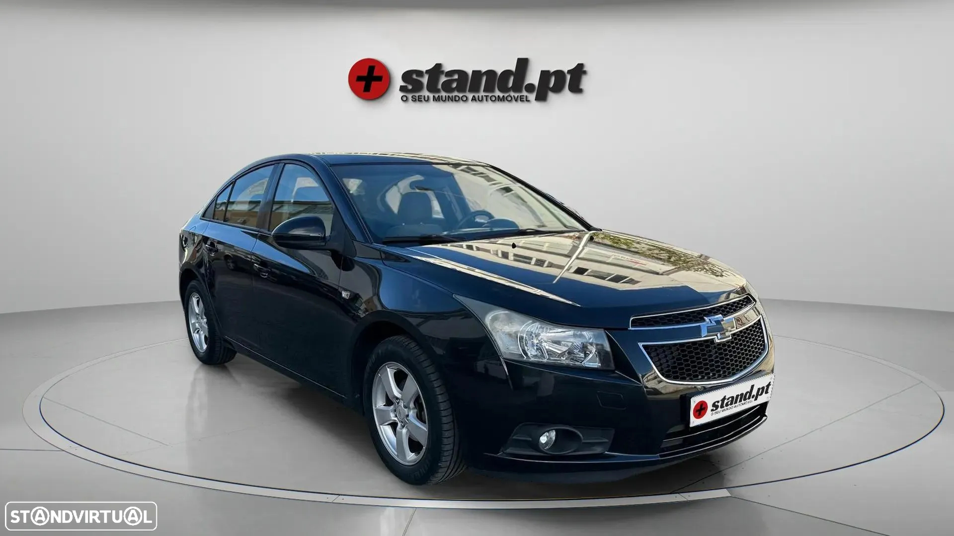 Chevrolet Cruze 1.6 LS - 3