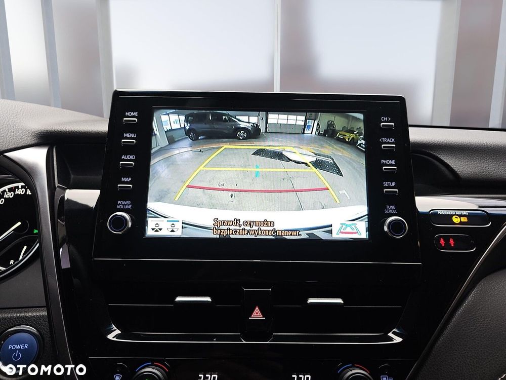 Toyota Camry 2.5 Hybrid Prestige CVT - 18