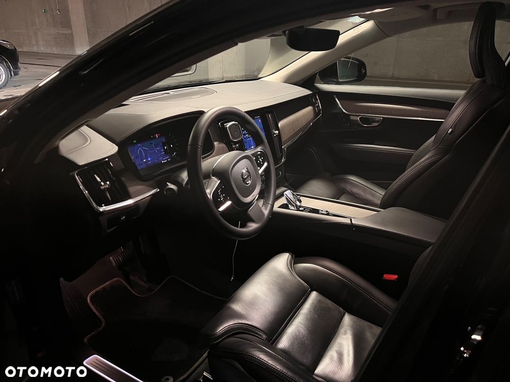 Volvo V90 B5 D AWD Ultimate Dark - 9