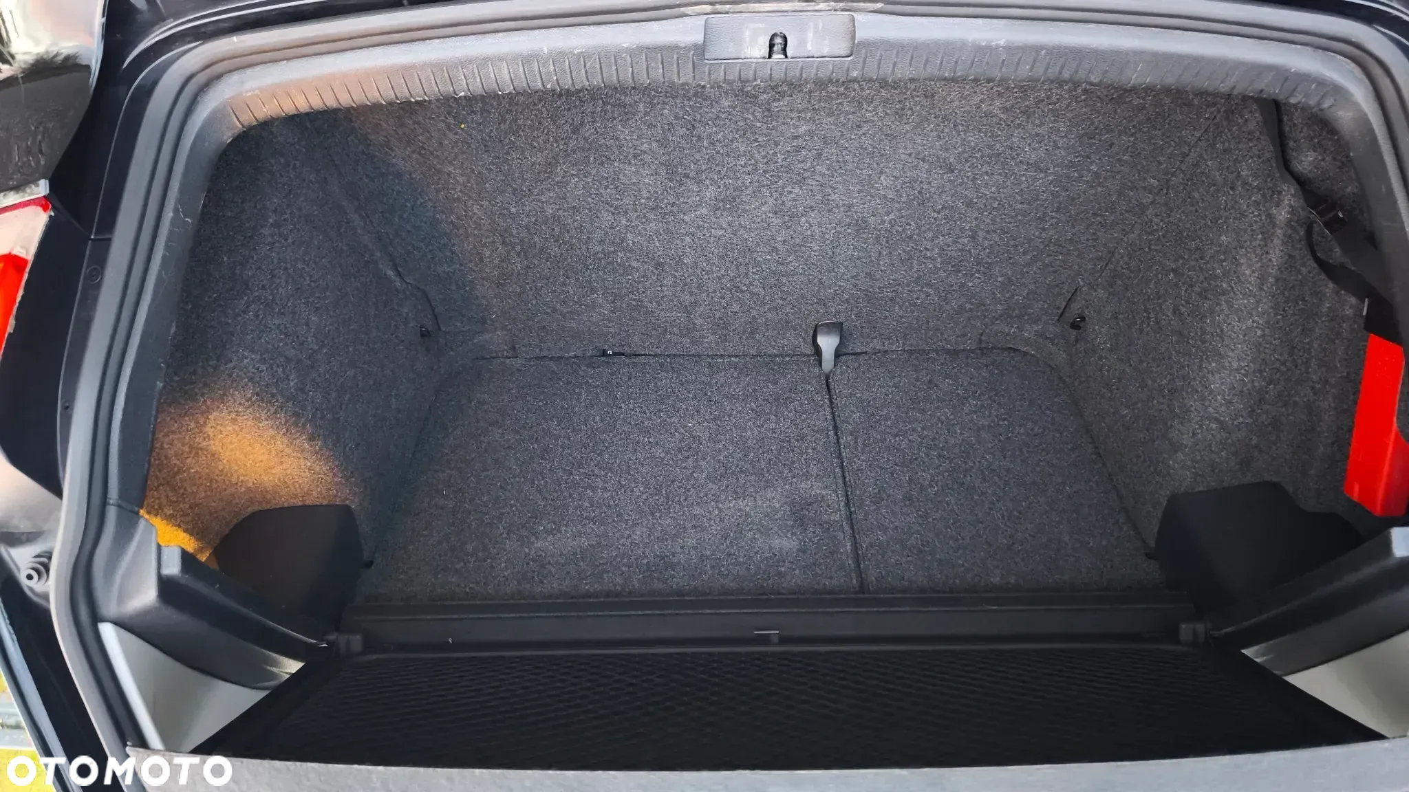 Volkswagen Golf VI 1.6 TDI Trendline - 7