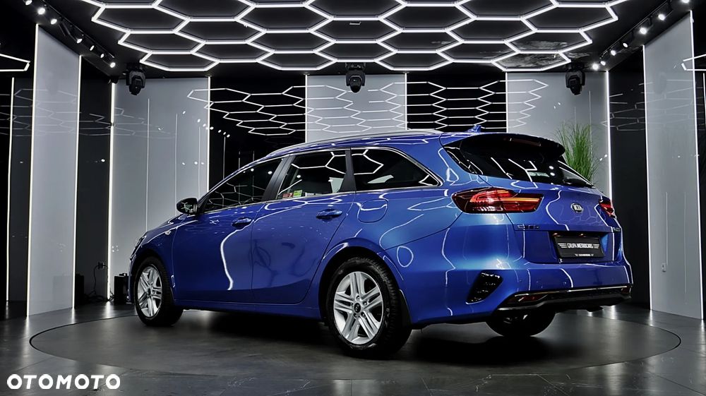 Kia Ceed 1.6 CRDi SCR M DCT - 5