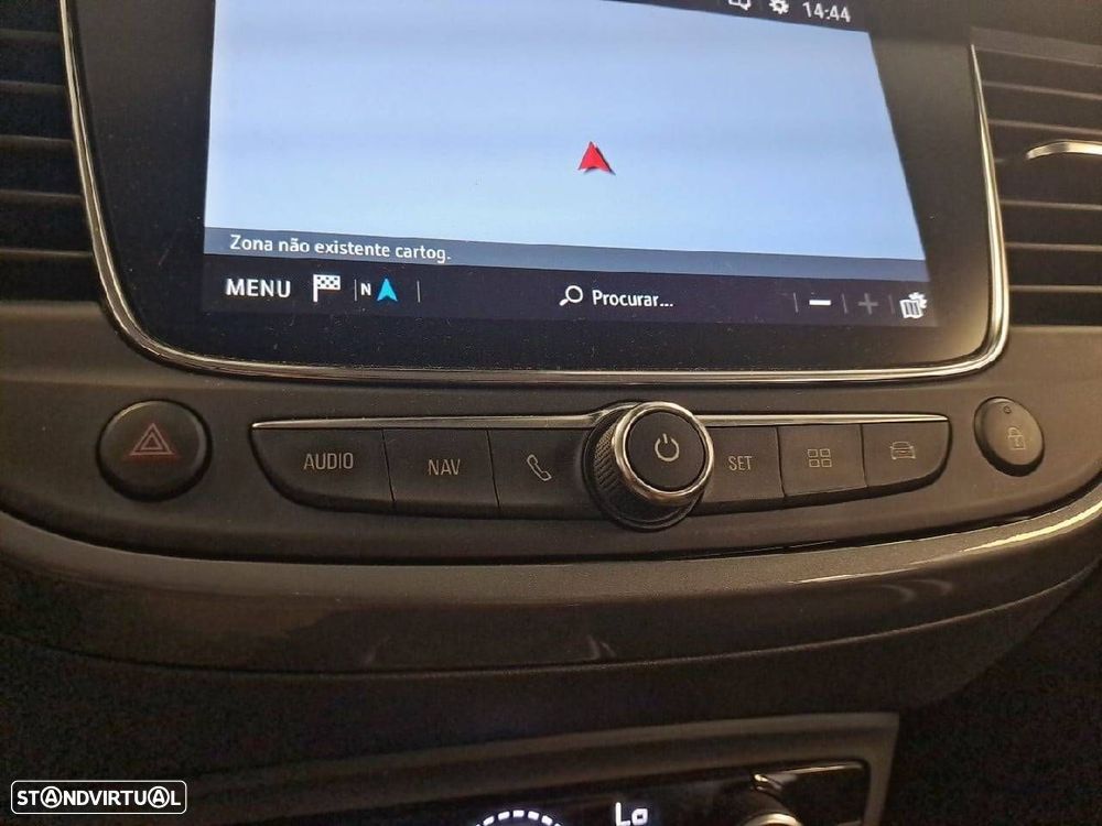 Opel Crossland X - 22