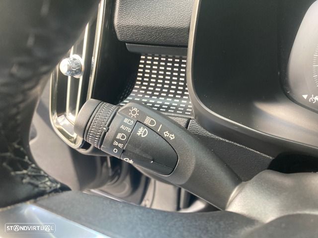 Volvo XC 40 T5 Recharge DKG RDesign - 24